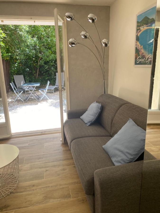 Ferienwohnung Little garden Saint-Cyr-sur-Mer Exterior foto