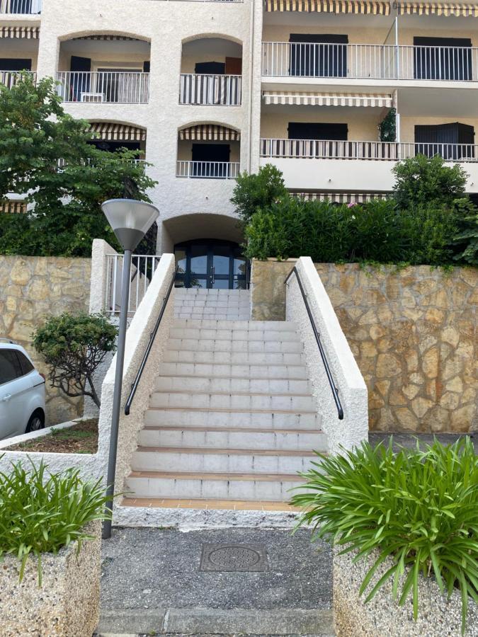Ferienwohnung Little garden Saint-Cyr-sur-Mer Exterior foto